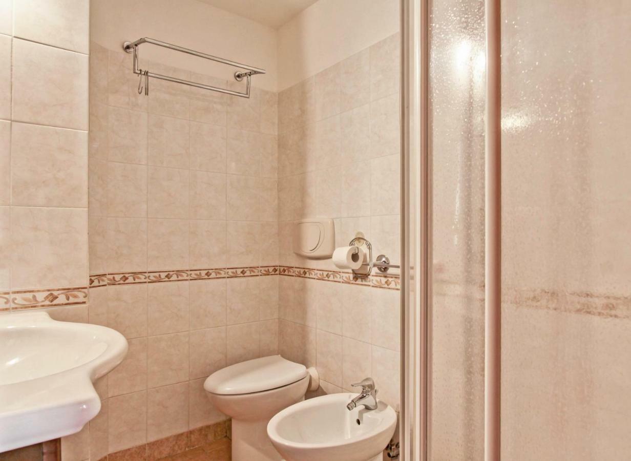 Affittacamere San Pietro Resort ローマ エクステリア 写真