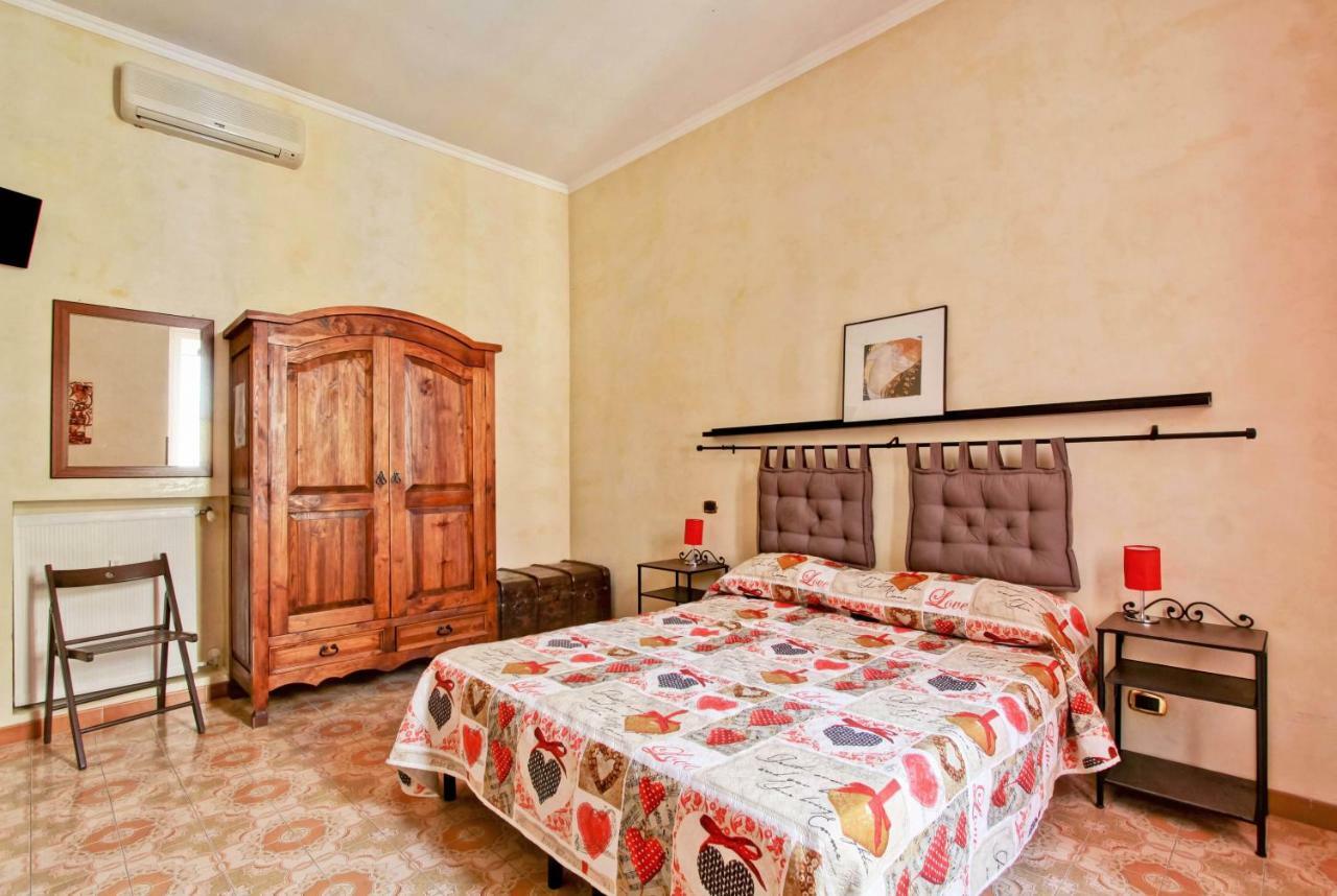 Affittacamere San Pietro Resort ローマ エクステリア 写真
